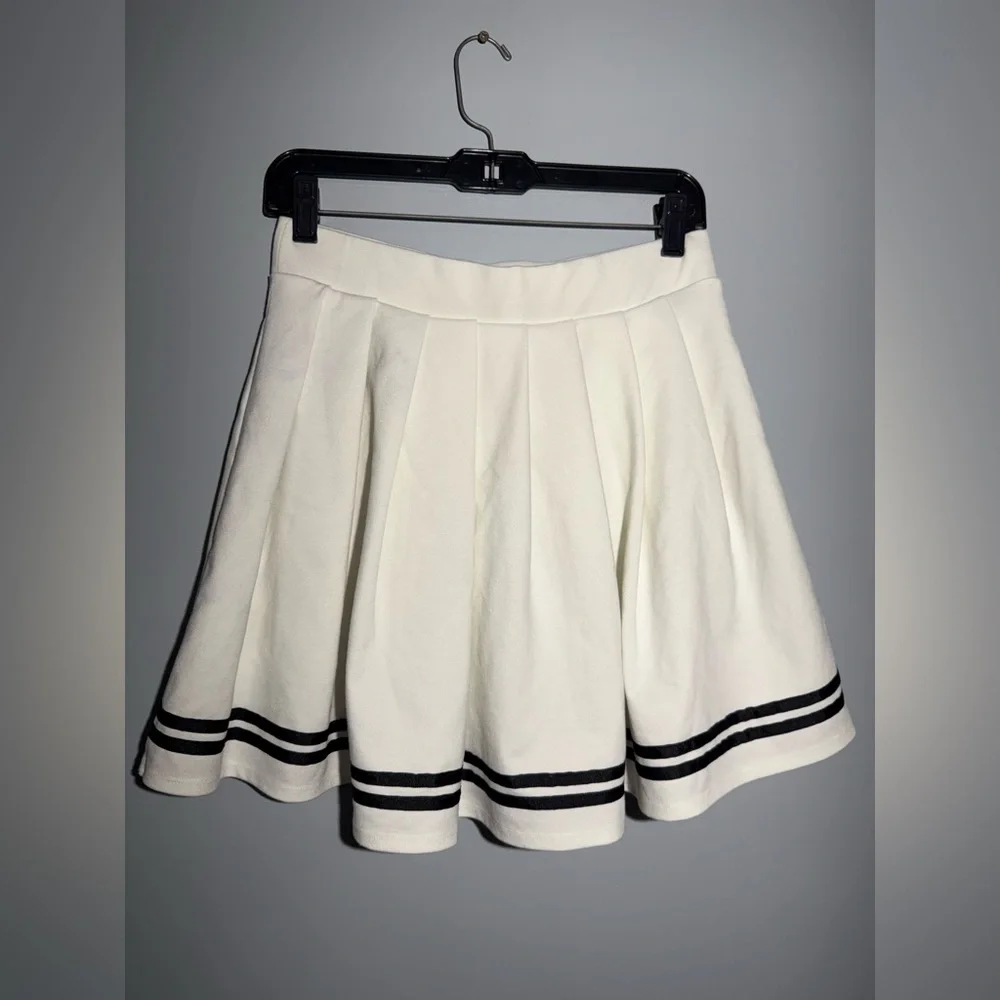 Wild Fable White Skater Skirt with‎ Black Stripes